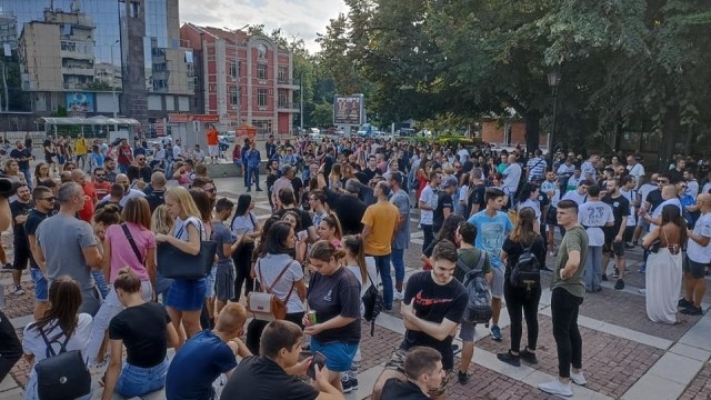 Хиляди ресторантьори излязоха на протест в Пловдив